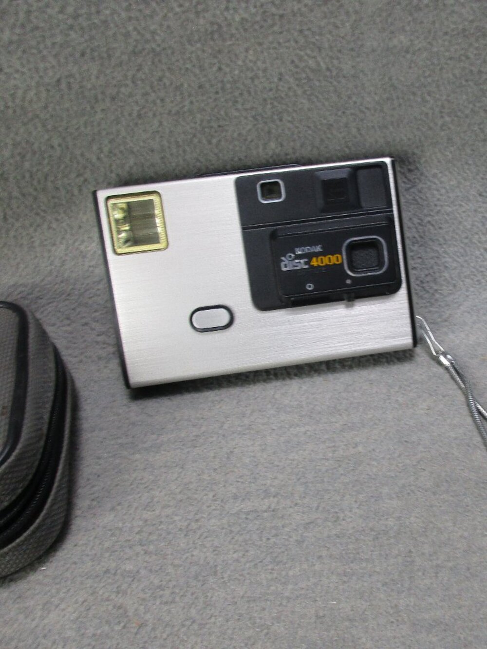 Kodak 4000 Retro Disc Point & Shoot Camera Vintage Decore Made in USA